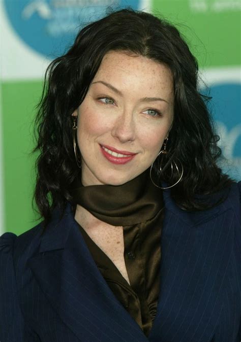 51 Sexy Molly Parker Boobs Pictures Which Will Leave You。